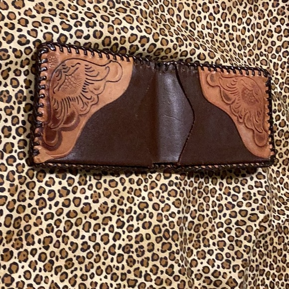 Beautiful soft leather wallet with intricate handmade art detailed throughout. - Picture 2 of 8